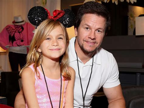 mark wahlberg and daughter|mark wahlberg and daughter ella.